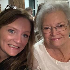 Meet your Posher, Nichole